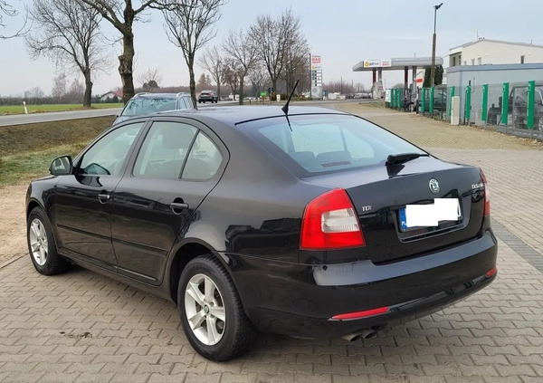 Skoda Octavia cena 24990 przebieg: 179000, rok produkcji 2011 z Kutno małe 466